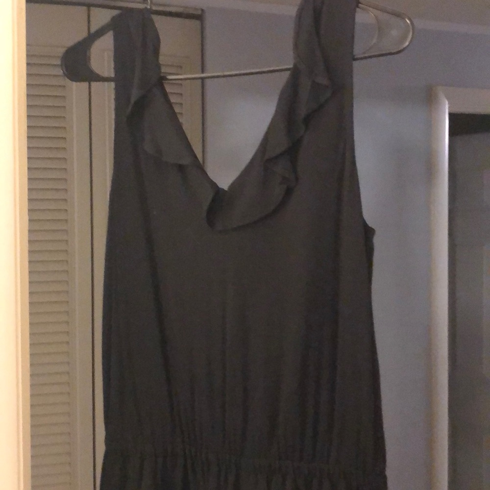 Loft V neck romper with back ruffle